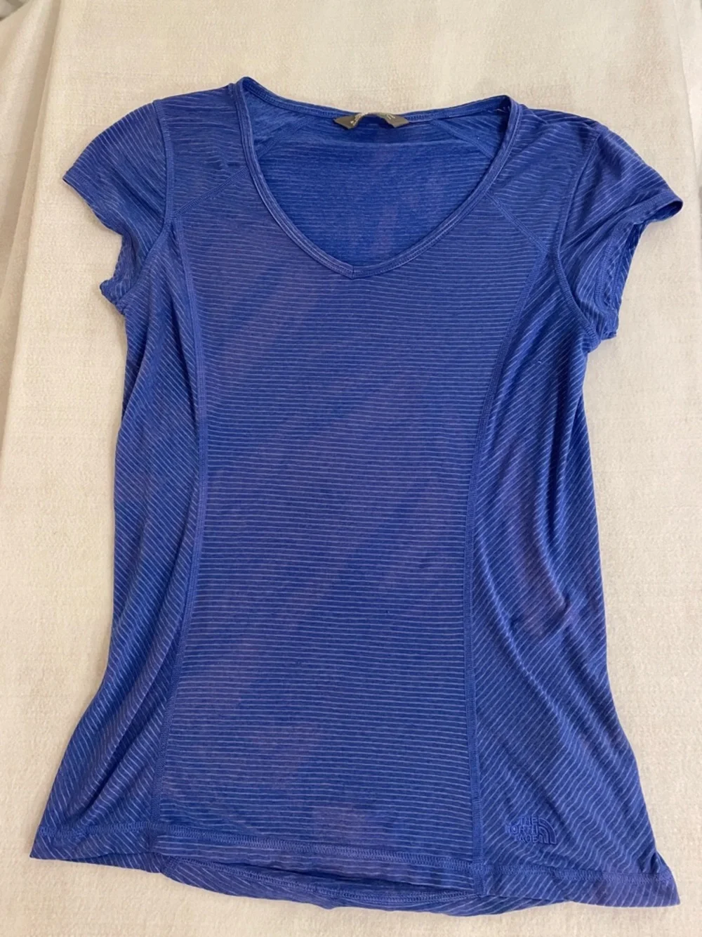 The North Face Women's Short Sleeve V-Neck Top in Royal Blue - Picture 1 of 5